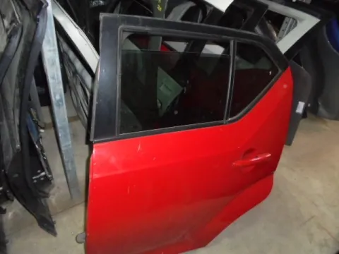 Πόρτα Πίσω Αριστερή για SUZUKI IGNIS (2016 - ) ()  Πόρτα Πίσω Αριστερή για SUZUKI IGNIS (2016 - ) ()