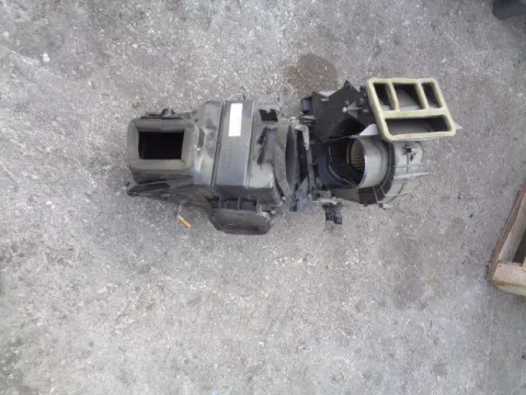 Ψύκτης (Εβαπορέτα) με Μοτέρ Καλοριφέρ για SUZUKI JIMNY (2013 - 2018) 1300 (M13A) petrol 86 SN413 (JB43) 4WD *ΔΒ* Ψύκτης (Εβαπορέτα) με Μοτέρ Καλοριφέρ για SUZUKI JIMNY (2013 - 2018) 1300 (M13A) petrol 86 SN413 (JB43) 4WD *ΔΒ*