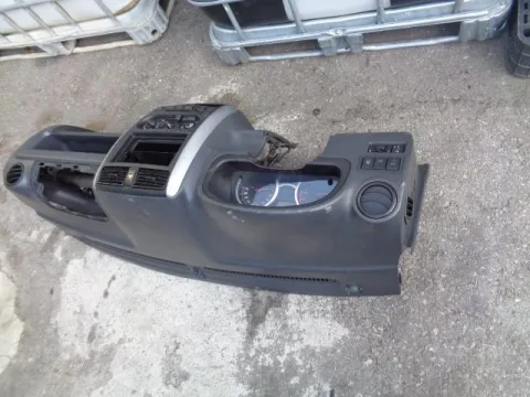Ταμπλό για SUZUKI JIMNY (2013 - 2018) 1300 (M13A) petrol 86 SN413 (JB43) 4WD *ΔΒ* Ταμπλό για SUZUKI JIMNY (2013 - 2018) 1300 (M13A) petrol 86 SN413 (JB43) 4WD *ΔΒ*