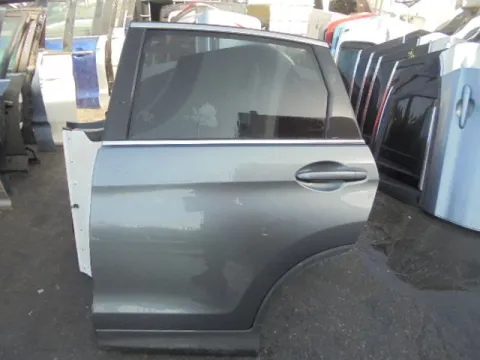 Πόρτα Πίσω Αριστερή για HONDA CRV (2014 - 2018) *Ε* Πόρτα Πίσω Αριστερή για HONDA CRV (2014 - 2018) *Ε*