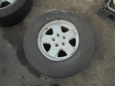 Ζαντολάστιχο Ρεζέρβα 235/70R16 5Χ114 ΚΑΡΕ για JEEP CHEROKEE (2002 -2005) (KJ) SUV- ΕΚΤΟΣ ΔΡΟΜΟΥ - 5dr *Γ* Ζαντολάστιχο Ρεζέρβα 235/70R16 5Χ114 ΚΑΡΕ για JEEP CHEROKEE (2002 -2005) (KJ) SUV- ΕΚΤΟΣ ΔΡΟΜΟΥ - 5dr *Γ*