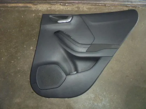 Επένδυση Πόρτας (Ταπετσαρία) Πίσω Δεξιά για FORD PUMA (2019 - )  Επένδυση Πόρτας (Ταπετσαρία) Πίσω Δεξιά για FORD PUMA (2019 - )