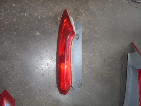 Φανάρι Πίσω Αριστερό (Ανω Κομμάτι) LED για HONDA CRV (2014 - 2018)  Φανάρι Πίσω Αριστερό (Ανω Κομμάτι) LED για HONDA CRV (2014 - 2018)