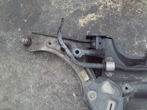 Ψαλίδι Εμπρός Αριστερό για PEUGEOT 208 (2019 - ) 1200 (HN05) Vti 12V PureTech 100 Petrol *ΔΒ* Ψαλίδι Εμπρός Αριστερό για PEUGEOT 208 (2019 - ) 1200 (HN05) Vti 12V PureTech 100 Petrol *ΔΒ*
