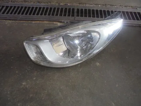 Φανάρι Εμπρός Αριστερό (Ελαττωματικό) για HYUNDAI i10 (2012 - 2014) ( )  Φανάρι Εμπρός Αριστερό (Ελαττωματικό) για HYUNDAI i10 (2012 - 2014) ( )
