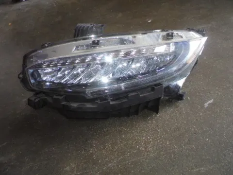 Φανάρι Εμπρός Αριστερό (Σπασμένη Βάση) για HONDA CIVIC (Type R) (2015 - 2021) ( X )  Φανάρι Εμπρός Αριστερό (Σπασμένη Βάση) για HONDA CIVIC (Type R) (2015 - 2021) ( X )