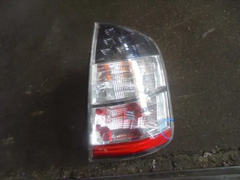 Φανάρι Πίσω Δεξί LED (Ραγισμένο) για TOYOTA PRIUS (2003 - 2008)  Φανάρι Πίσω Δεξί LED (Ραγισμένο) για TOYOTA PRIUS (2003 - 2008)