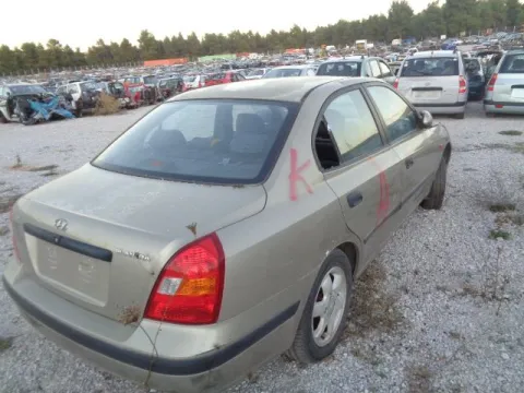 Τροπέτο Αμάξι Κουφάρι με Άξονα Πίσω και Ζαντολάστιχα 195/60/15 για HYUNDAI ELANTRA (2000 - 2004) (XD) Sedan - 4dr *ΔΒ* -  Τροπέτο Αμάξι Κουφάρι με Άξονα Πίσω και Ζαντολάστιχα 195/60/15 για HYUNDAI ELANTRA (2000 - 2004) (XD) Sedan - 4dr *ΔΒ* -