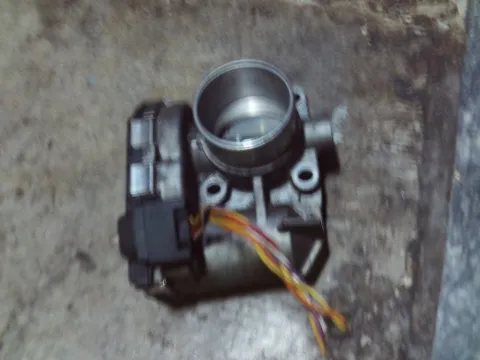 Σώμα Πεταλούδας 0280750137 για FIAT PUNTO (1994 - 1999) (176)   (39) Σώμα Πεταλούδας 0280750137 για FIAT PUNTO (1994 - 1999) (176)   (39)