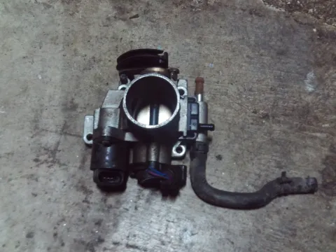 Σώμα Πεταλούδας 96254666 για CHEVROLET - DAEWOO MATIZ (1998 - 2001) (M100)   (36) Σώμα Πεταλούδας 96254666 για CHEVROLET - DAEWOO MATIZ (1998 - 2001) (M100)   (36)