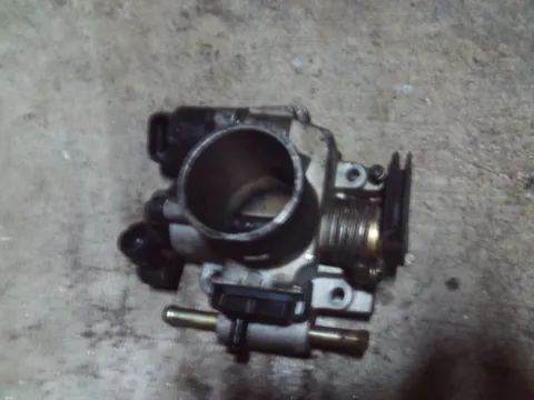 Σώμα Πεταλούδας 96254666 για CHEVROLET - DAEWOO MATIZ (1998 - 2001) (M100)   (37) Σώμα Πεταλούδας 96254666 για CHEVROLET - DAEWOO MATIZ (1998 - 2001) (M100)   (37)
