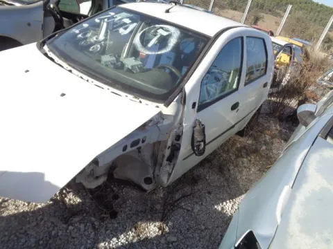 Τροπέτο Αμάξι Με 4 Ζαντολάστιχα 175/65/14 Με Στραβό Άξονα Ταμπούρα Χ. Μηχανή Χ. Σασμάν για FIAT PUNTO (1999 - 2003) (188) Ηatchback - 5dr *ΔΒ* -  Τροπέτο Αμάξι Με 4 Ζαντολάστιχα 175/65/14 Με Στραβό Άξονα Ταμπούρα Χ. Μηχανή Χ. Σασμάν για FIAT PUNTO (1999 - 2003) (188) Ηatchback - 5dr *ΔΒ* -