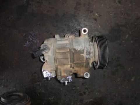 Συμπιεστής A-C (Κομπρέσορας) για VW GOLF (2004 - 2008) Mk5 (1K1) Hatchback - 5dr  Συμπιεστής A-C (Κομπρέσορας) για VW GOLF (2004 - 2008) Mk5 (1K1) Hatchback - 5dr