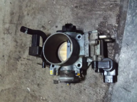 Σώμα Πεταλούδας για HONDA CIVIC (1999 - 2001) (EJ - K - M) (MB - C)  Σώμα Πεταλούδας για HONDA CIVIC (1999 - 2001) (EJ - K - M) (MB - C)