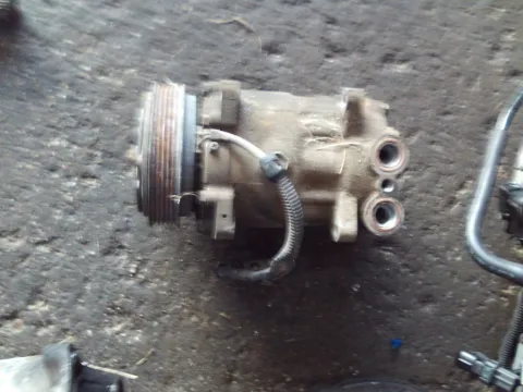 Συμπιεστής A-C (Κομπρέσορας) για PEUGEOT 106 (1996 - 2003) 1100 (HDZ) (HFX) Petrol 60 Injection  Συμπιεστής A-C (Κομπρέσορας) για PEUGEOT 106 (1996 - 2003) 1100 (HDZ) (HFX) Petrol 60 Injection