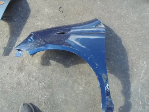 Φτερό Εμπρός Αριστερό (Λίγο Χτυπημένο) για TOYOTA YARIS (1999 - 2002) (XP10)  Φτερό Εμπρός Αριστερό (Λίγο Χτυπημένο) για TOYOTA YARIS (1999 - 2002) (XP10)