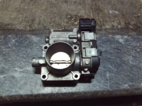 Σώμα Πεταλούδας 40SMF10 για FIAT GRANDE PUNTO (2008 - 2012) (199)   (45) Σώμα Πεταλούδας 40SMF10 για FIAT GRANDE PUNTO (2008 - 2012) (199)   (45)