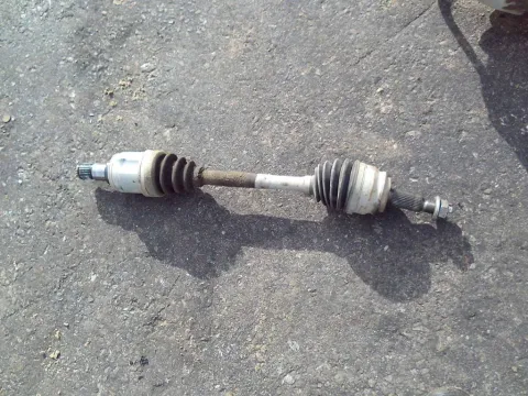 Ημιαξόνιο Εμπρός Αριστερό για MITSUBISHI LANCER (2008 - ) (CX-CY) 1800 4B10 petrol 143 16v MIVEC ITALY Ημιαξόνιο Εμπρός Αριστερό για MITSUBISHI LANCER (2008 - ) (CX-CY) 1800 4B10 petrol 143 16v MIVEC ITALY