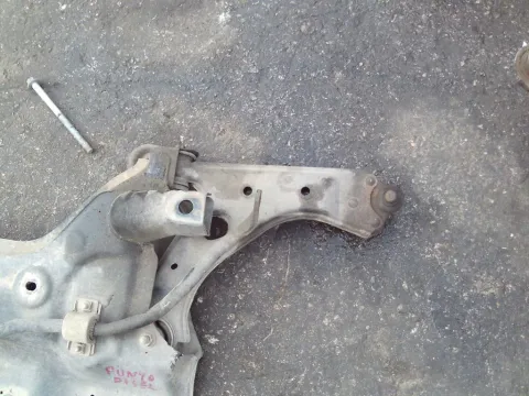 Ψαλίδι Εμπρός Δεξί για FIAT GRANDE PUNTO (2008 - 2012) (199) 1300 Diesel (199A9.000) Multijet 75hp ITALY *ΔΒ* Ψαλίδι Εμπρός Δεξί για FIAT GRANDE PUNTO (2008 - 2012) (199) 1300 Diesel (199A9.000) Multijet 75hp ITALY *ΔΒ*
