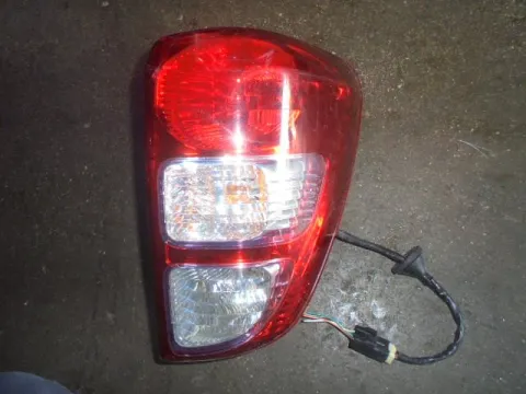 Φανάρι Πίσω Δεξί (Ελαττωματικό)  για DAIHATSU TERIOS (2006 - 2009) (J200)  Φανάρι Πίσω Δεξί (Ελαττωματικό)  για DAIHATSU TERIOS (2006 - 2009) (J200)