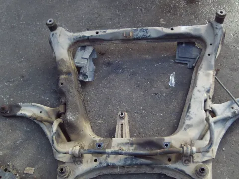Γέφυρα Εμπρός Οριζόντια για NISSAN QASHQAI (2007 - 2010) (J10) (JJ10) ITALY *ΔΒ* Γέφυρα Εμπρός Οριζόντια για NISSAN QASHQAI (2007 - 2010) (J10) (JJ10) ITALY *ΔΒ*