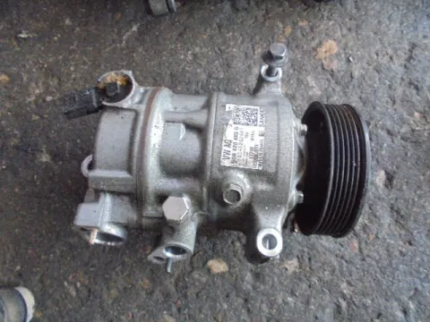 Συμπιεστής A-C (Κομπρέσορας) ( 5Q0820803G )για VW GOLF (2013 - ) Mk7 (5G) Hatchback - 5dr  Συμπιεστής A-C (Κομπρέσορας) ( 5Q0820803G )για VW GOLF (2013 - ) Mk7 (5G) Hatchback - 5dr