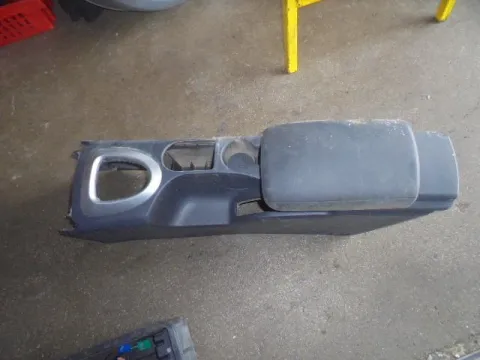 Υποβραχιόνιο(Τεμπέλης) για NISSAN QASHQAI (2007 - 2010) (J10) (JJ10) , (2010 - 2014) ( ) *Γ* Υποβραχιόνιο(Τεμπέλης) για NISSAN QASHQAI (2007 - 2010) (J10) (JJ10) , (2010 - 2014) ( ) *Γ*