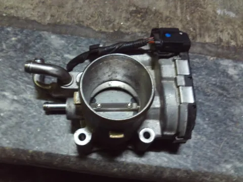 Σώμα Πεταλούδας 35100-04200 για KIA RIO (2005 - 2011) (JB)  Σώμα Πεταλούδας 35100-04200 για KIA RIO (2005 - 2011) (JB)