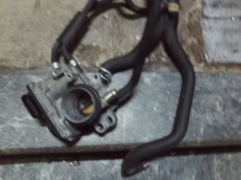 Σώμα Πεταλούδας 22030-23010 για TOYOTA YARIS (2006 - 2009) (KL9)  Σώμα Πεταλούδας 22030-23010 για TOYOTA YARIS (2006 - 2009) (KL9)