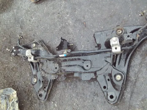 Γέφυρα Εμπρός Οριζόντια για PEUGEOT 208 (2016 - 2019) 1200 (HM05) PureTech 82 Petrol *ΔΒ* Γέφυρα Εμπρός Οριζόντια για PEUGEOT 208 (2016 - 2019) 1200 (HM05) PureTech 82 Petrol *ΔΒ*