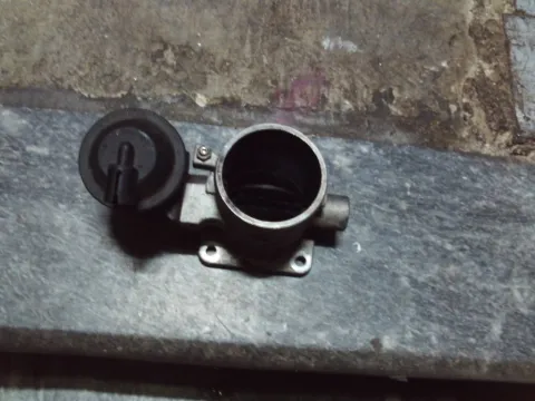 Σώμα Πεταλούδας 351002A300 για HYUNDAI i40 (2012 - ) 