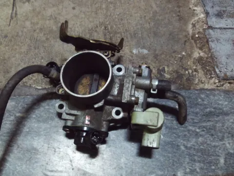 Σώμα Πεταλούδας για HONDA HRV (1999 - 2001) (GH)  Σώμα Πεταλούδας για HONDA HRV (1999 - 2001) (GH)