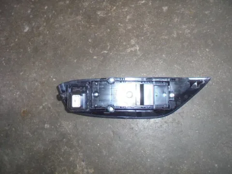 Διακόπτης Παραθύρων Κεντρικός Αριστερής 4πλος 12+20pin για TOYOTA YARIS (2020 - )  - 