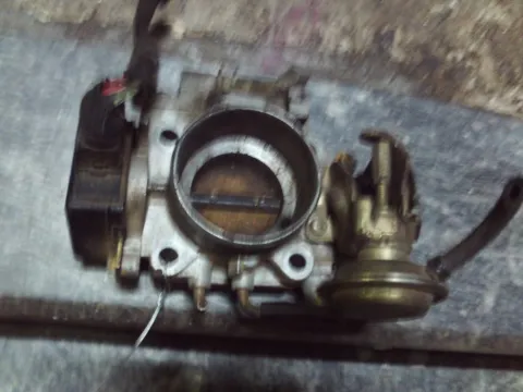 Σώμα Πεταλούδας B38313640 για MAZDA 323 (1989 - 1991) (BG) 