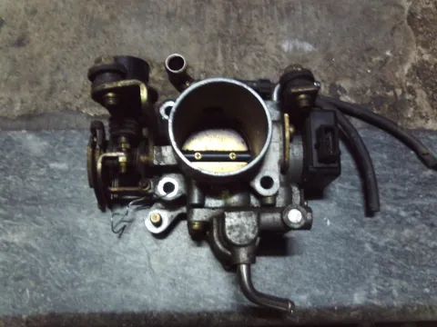 Σώμα Πεταλούδας 2221087132 για DAIHATSU GRAN MOVE (1997 - 1999) (G303) 