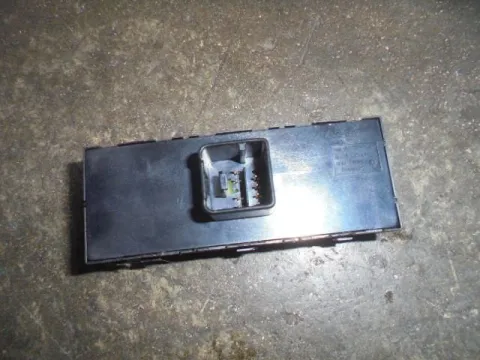 Διακόπτης Παραθύρων Κεντρικός Αριστερής 4πλος 8pin για SEAT IBIZA (2008 - 2013) (6J)  - 