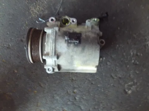 Συμπιεστής A-C (Κομπρέσορας) για MITSUBISHI OUTLANDER (2003 - 2006) (CU)  Συμπιεστής A-C (Κομπρέσορας) για MITSUBISHI OUTLANDER (2003 - 2006) (CU)