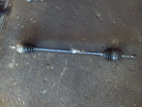 Ημιαξόνιο Εμπρός Δεξί για OPEL ASTRA (2004 - 2007) H  Ημιαξόνιο Εμπρός Δεξί για OPEL ASTRA (2004 - 2007) H