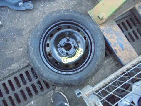 Ζαντολάστιχο ΡΕΖΕΡΒΑ GITI 135/80/R14 * για FIAT PANDA (2012 - ) ( ) *ΔΒ* Ζαντολάστιχο ΡΕΖΕΡΒΑ GITI 135/80/R14 * για FIAT PANDA (2012 - ) ( ) *ΔΒ*