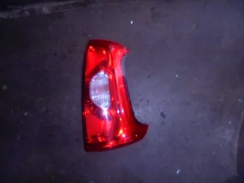 Φανάρι Πίσω Δεξί (Ελαττωματικό) για FIAT PANDA (2012 - ) ( )  Φανάρι Πίσω Δεξί (Ελαττωματικό) για FIAT PANDA (2012 - ) ( )