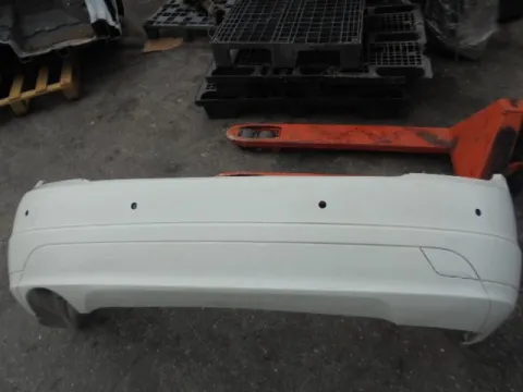 Προφυλακτήρας Πίσω Με θέση για parktronic για MERCEDES C - CLASS (2007 - 2011) (W204) Sedan - 4dr  Προφυλακτήρας Πίσω Με θέση για parktronic για MERCEDES C - CLASS (2007 - 2011) (W204) Sedan - 4dr