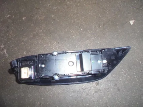 Διακόπτης Παραθύρων Κεντρικός Αριστερής 4πλος 12+20pin για TOYOTA YARIS (2020 - ) - 