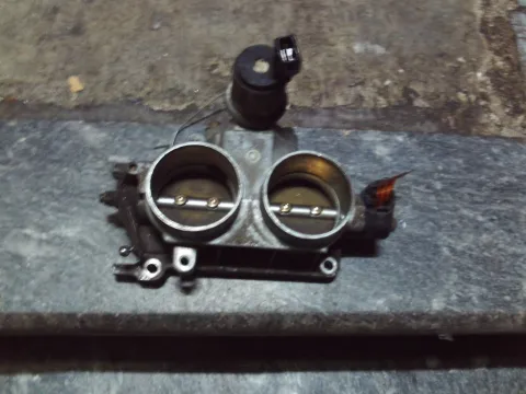 Σώμα Πεταλούδας 95XFDA για FORD SCORPIO (1992 - 1994) Mk2 