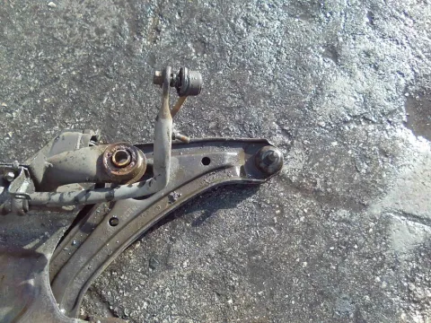 Ψαλίδι Εμπρός Δεξί για HYUNDAI GETZ (2002 - 2005) (TB) 1100 G4HD petrol 63 *ΔΒ* Ψαλίδι Εμπρός Δεξί για HYUNDAI GETZ (2002 - 2005) (TB) 1100 G4HD petrol 63 *ΔΒ*