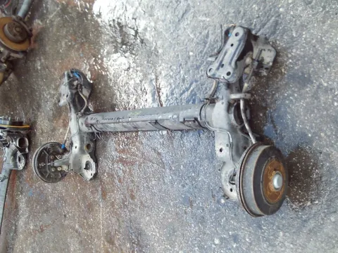Πίσω Άξονας Ταμπούρα -ABS για PEUGEOT 208 (2012 - 2016) ( ) *ΔΒ* ΠΑΛΕΤΑ 418 *297859*  Πίσω Άξονας Ταμπούρα -ABS για PEUGEOT 208 (2012 - 2016) ( ) *ΔΒ* ΠΑΛΕΤΑ 418 *297859*