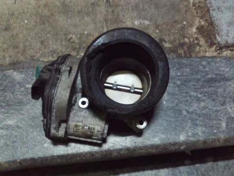Σώμα Πεταλούδας 4M5GEDLF15 για FORD FOCUS (2004 - 2008) Mk2a (DA3 - C307)  Σώμα Πεταλούδας 4M5GEDLF15 για FORD FOCUS (2004 - 2008) Mk2a (DA3 - C307)