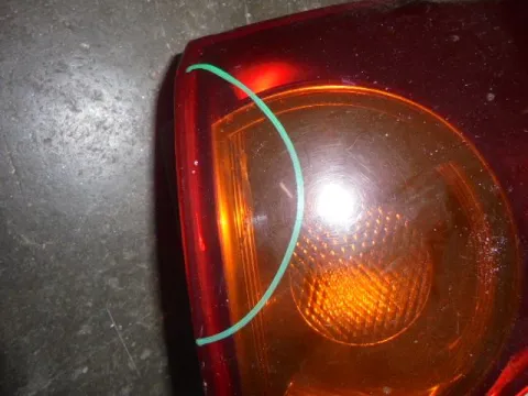 Φανάρι Πίσω Δεξί (Φιμέ) (Ραγισμένο) για TOYOTA COROLLA (2007 - 2010) Sedan - 4dr  - 