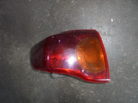Φανάρι Πίσω Αριστερό (Φιμέ) για TOYOTA COROLLA (2007 - 2010) Sedan - 4dr  Φανάρι Πίσω Αριστερό (Φιμέ) για TOYOTA COROLLA (2007 - 2010) Sedan - 4dr