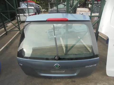 Πορτ-Μπαγκάζ για SKODA OCTAVIA (2008 - 2013) 5 (1Z3-5) S-Wagon - 5dr  Πορτ-Μπαγκάζ για SKODA OCTAVIA (2008 - 2013) 5 (1Z3-5) S-Wagon - 5dr