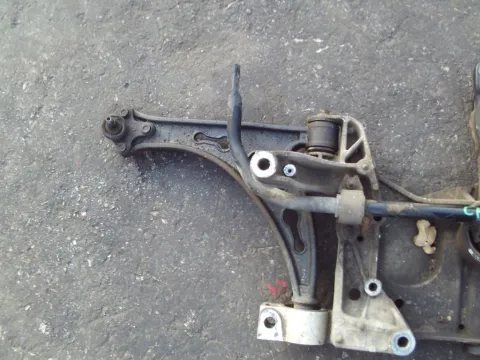 Ψαλίδι Εμπρός Αριστερό για SKODA OCTAVIA (2008 - 2013) 5 (1Z3-5) 1600 (CAYC) Diesel 105 *ΔΒ* Ψαλίδι Εμπρός Αριστερό για SKODA OCTAVIA (2008 - 2013) 5 (1Z3-5) 1600 (CAYC) Diesel 105 *ΔΒ*